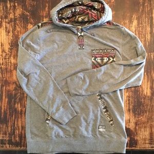 Zumiez Dravus brand hoodie size M